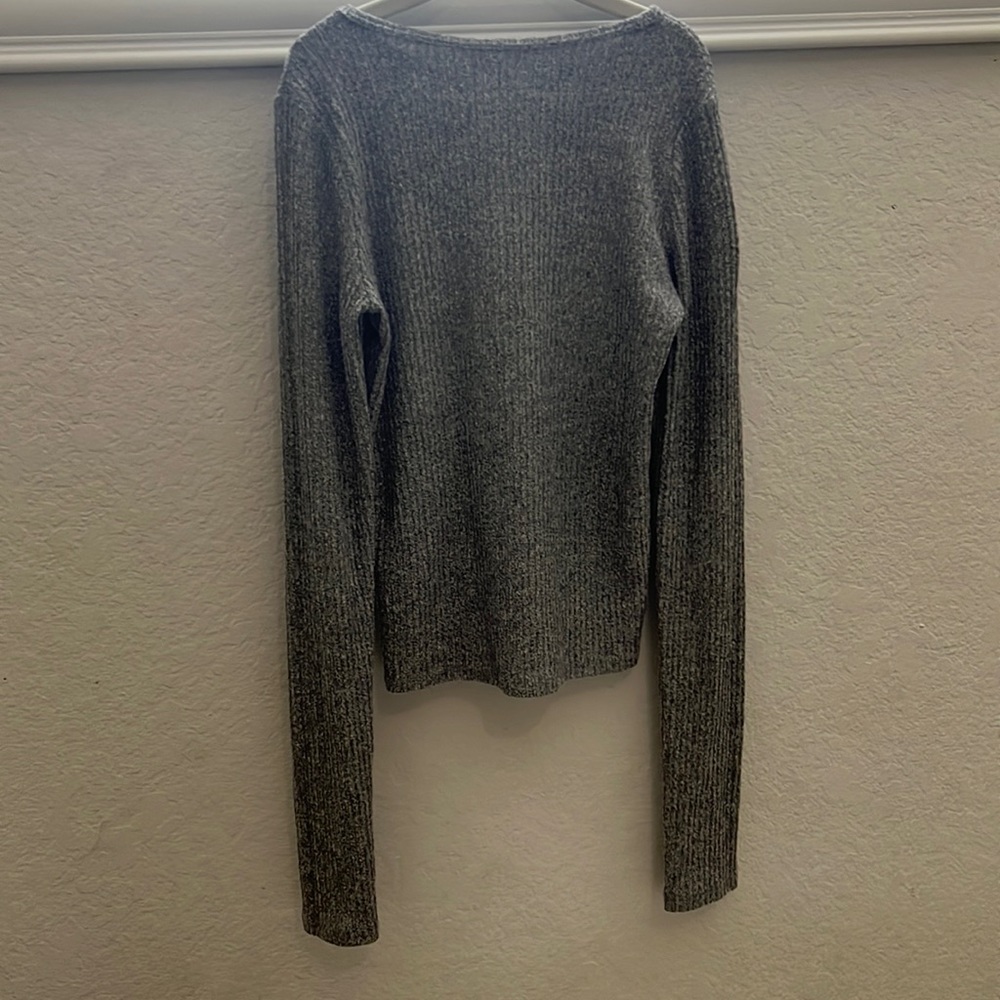 hollister shirt